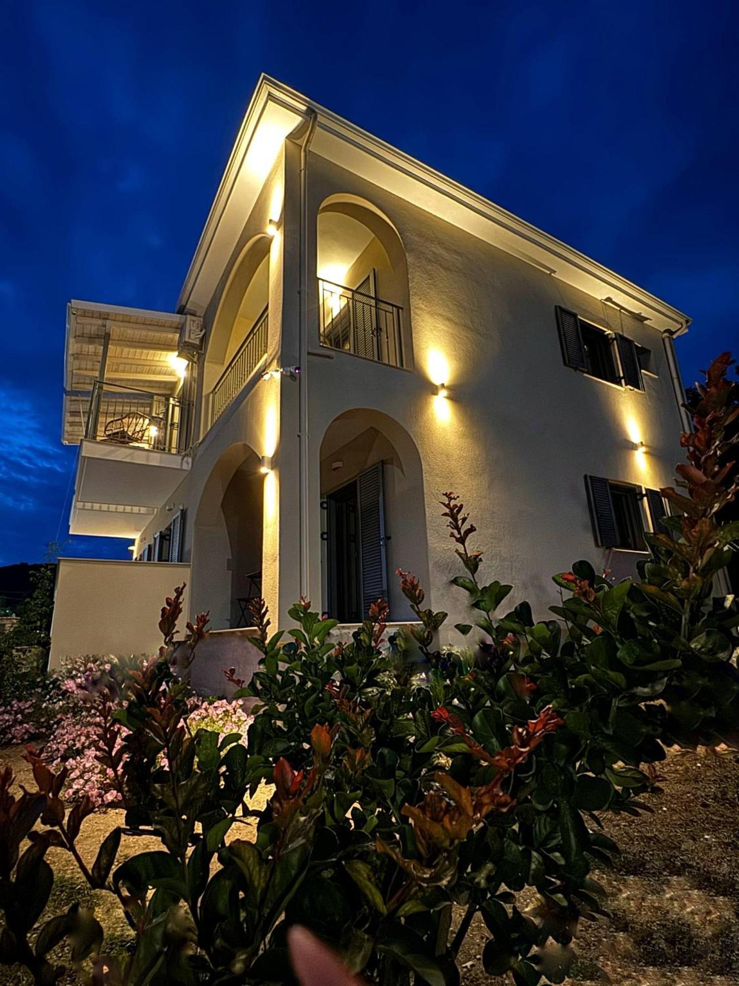 Olea Luxury Appartement *